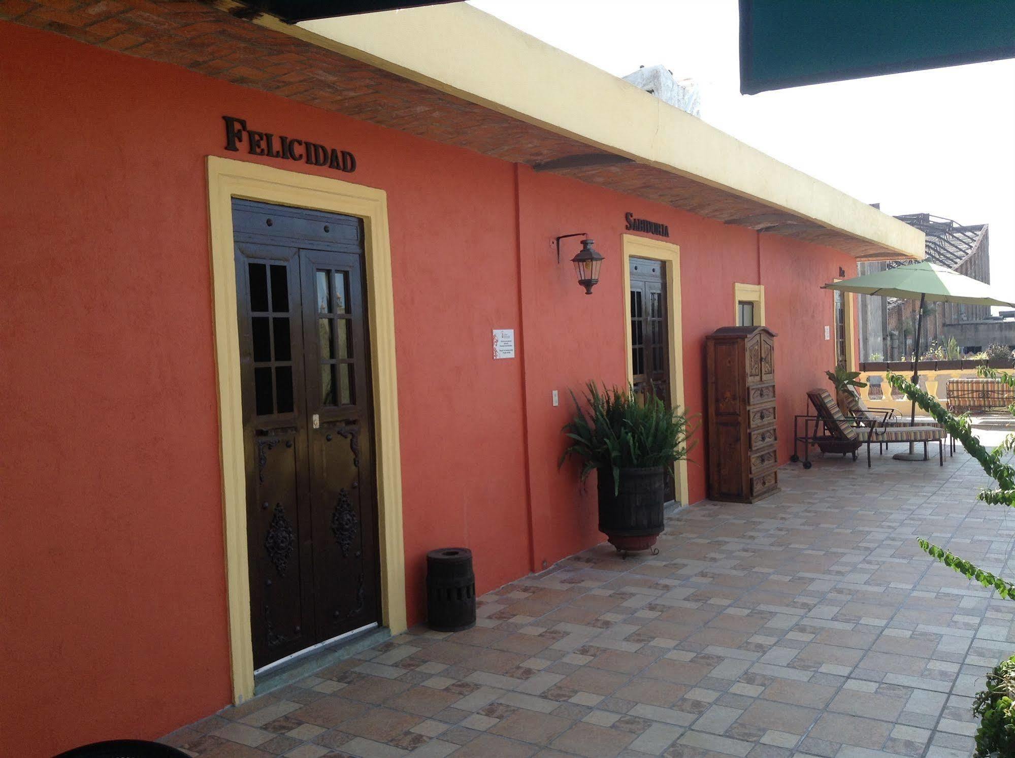 Hotel Casa Armonia Tlaquepaque Exterior foto